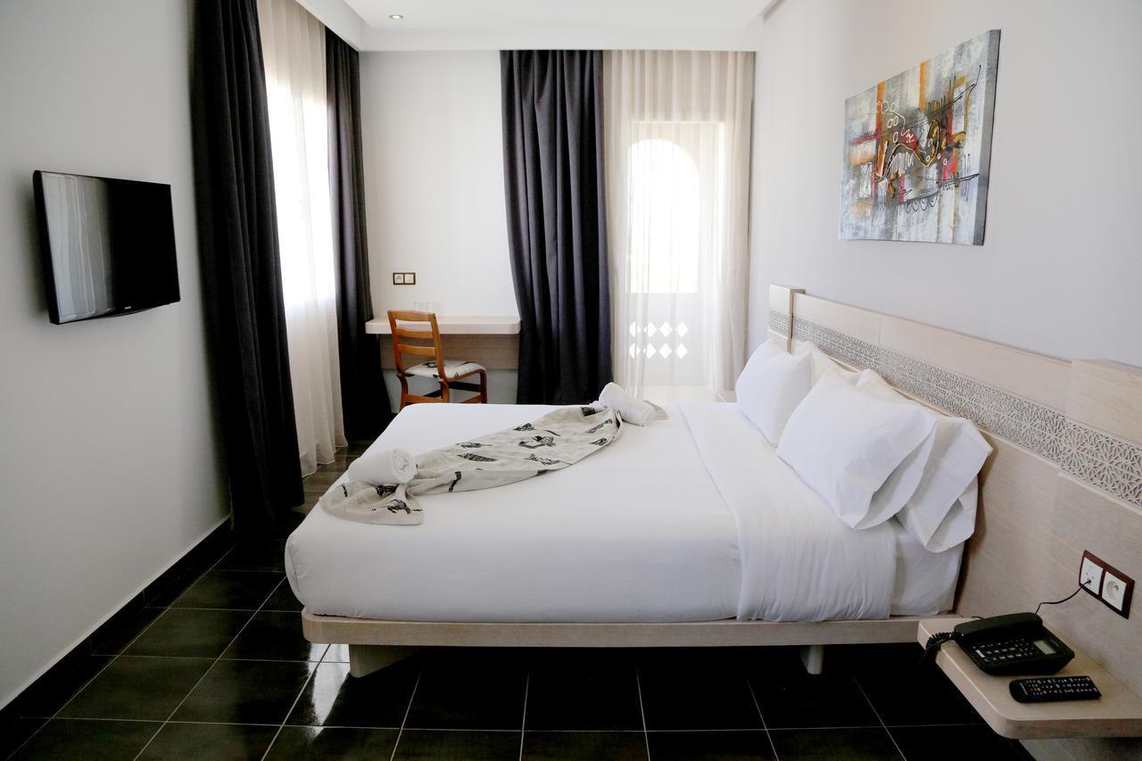 Hotel A44